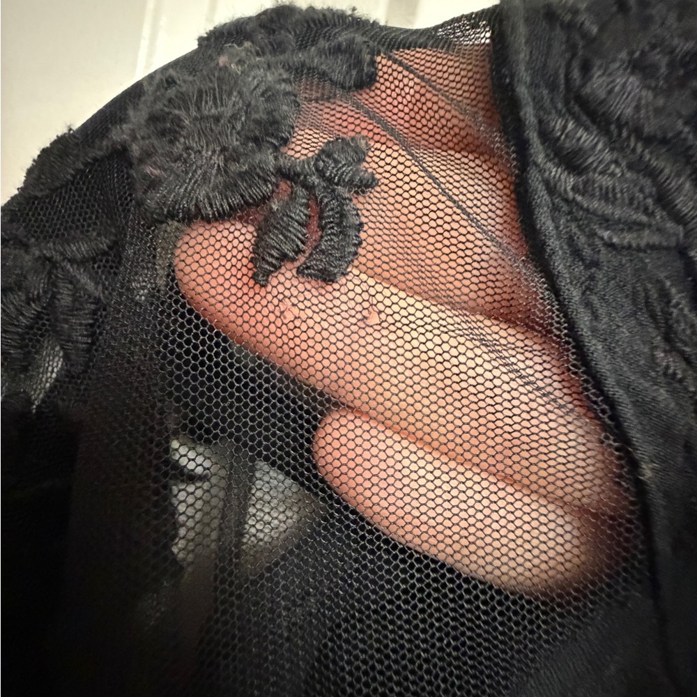 American Eagle Black Lace Blouse Size XL - Picture 9 of 12